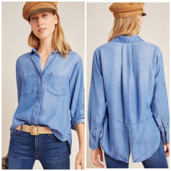 cloth & stone Tops - Cloth & Stone Chambray Slit Back Button Down Shirt